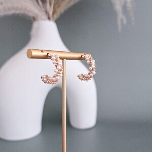 Rose gold pearl small hoop earrings new